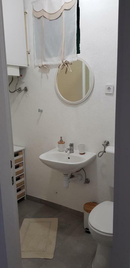 מימיצה Apartments Juric מראה חיצוני תמונה